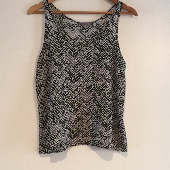 Rubbish Chevron Print Tank Top - Picture 3 of 3